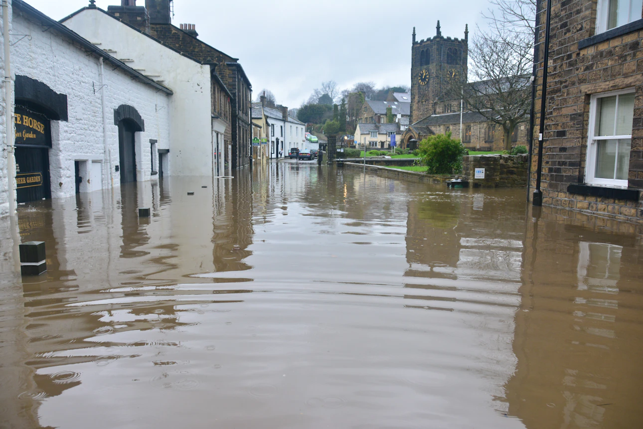 Evacuation Checklist: What to Do When You’re Told to Leave Right Now (Flood & Dam Failure)
